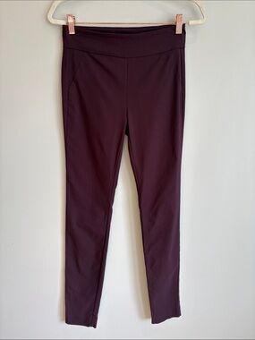 Camber & Grace Burgundy Pull-On Slim Pants – Size Small